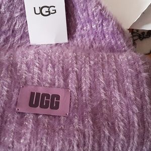 UGG Purple hat
